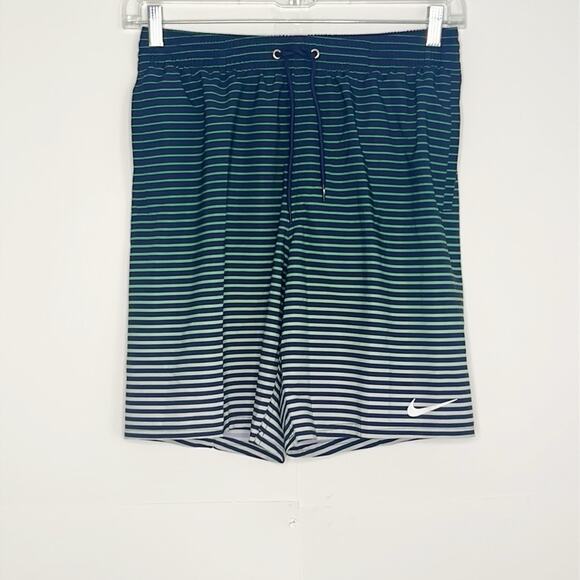 Mens Nike Swim Trunks Size Medium - Picture 1 of 7